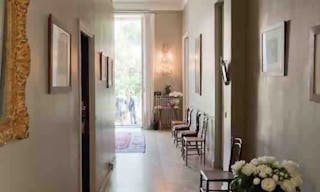 Magnificent Apartment in an 18th-Century Mansion - Image 3