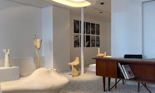 Art Gallery in le Haut Marais - Image 14