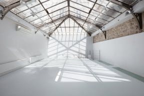 Amazing Space in Le Marais - Image 0