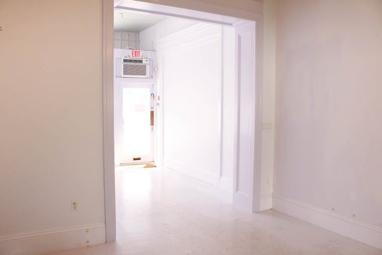 Lovely Boutique in West Cambridge - Image 3