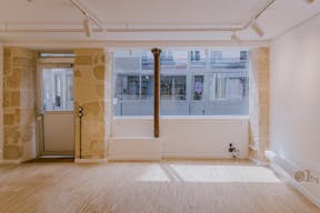 Immaculate show room in the center of Paris - Marais  - Image 2