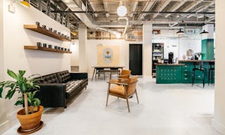 Private Meeting Room for 12 - Image 11