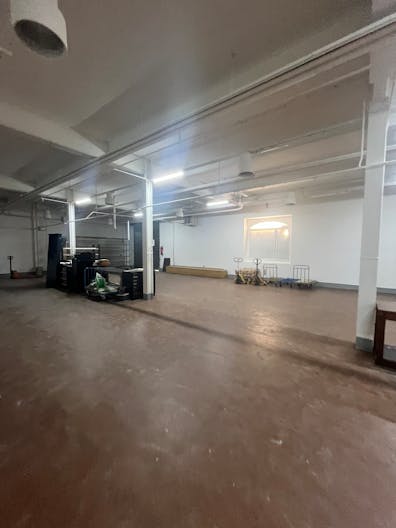 Espace Hybride rez-de-chaussée - Image 1