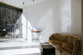 Storefront & Photo Studio w/ Inventory Room (Bed Stuy) - Image 1