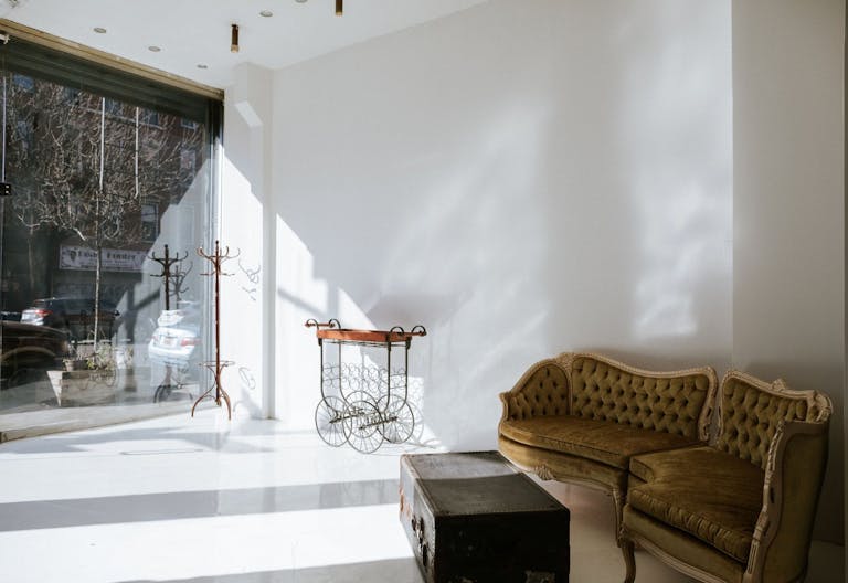 Storefront & Photo Studio w/ Inventory Room (Bed Stuy) - Image 1