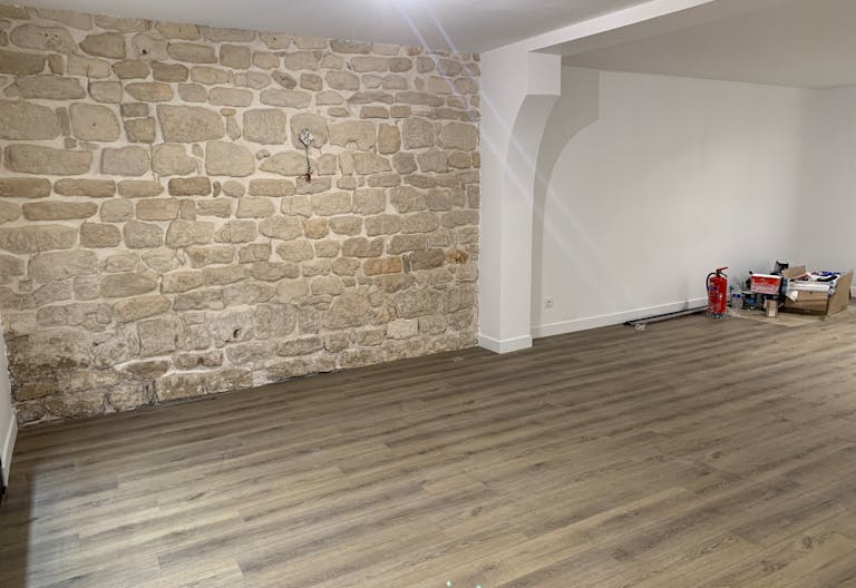 Local atypique – Pop-up boutique / Showroom / Expo – Passage du Chantier, Bastille - Image 1