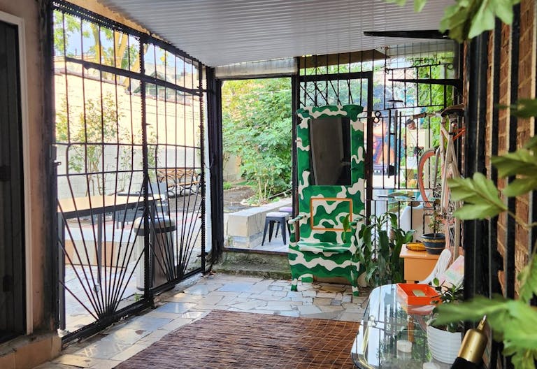 HIDDEN GEM! PROMO RATE Plant-Filled, Spacious, Bright Outdoor Event Space with Tons of Natural Light, Conveniently Located - Image 2