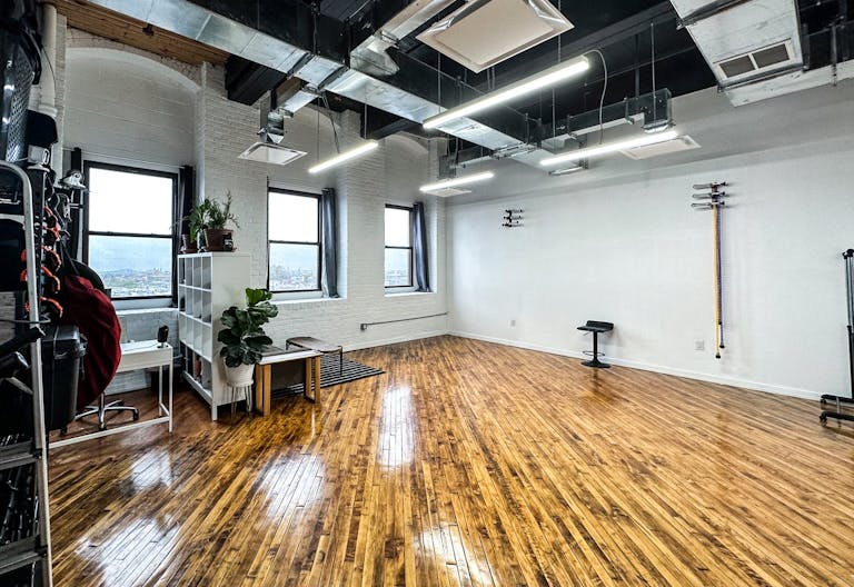 Philly Photo Studio - Image 1