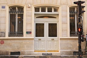 Un espace de 430 m2 au charme industrielle sur 3 niveaux au coeur du Marais - Image 0