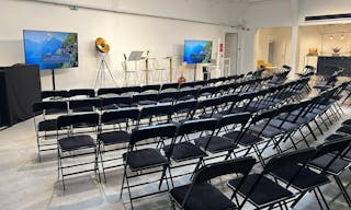 Superb Creative Space in Le Marais - Image 1