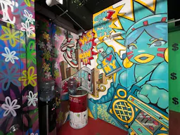 Manhattan Showroom - Image 5