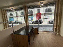 Local épuré 38m2 - possibilité de partager l'espace avec un autre locataire - Image 6