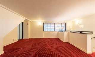 Unique Space in Paris 15th - Image 6