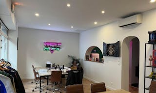 Loft créatif avec studio podcast & terrasse 100m² – Bordeaux Chartrons - Image 1