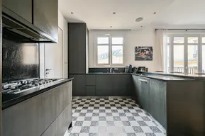 Appartement Haussmannien de 170m2 Avenue Victor Hugo - Image 16