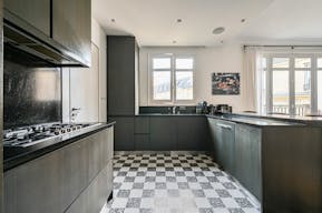 Appartement Haussmannien de 170m2 Avenue Victor Hugo - Image 16