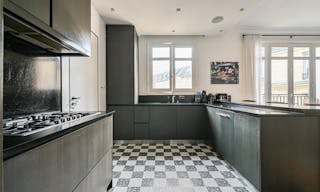 Appartement Haussmannien de 170m2 Avenue Victor Hugo - Image 16