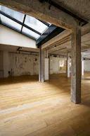 Entire art gallery in Le Marais, Paris - Image 8