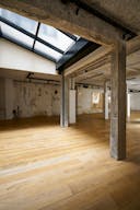 Entire art gallery in Le Marais, Paris - Image 8