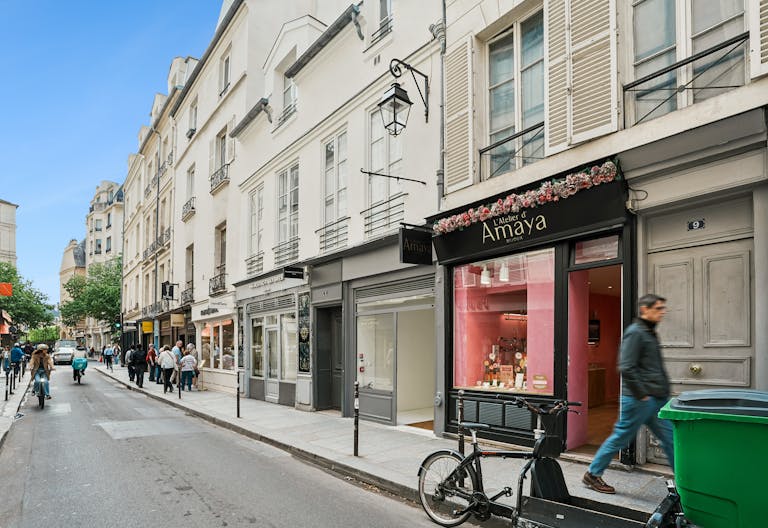 Espace Francs Bourgeois - Image 1