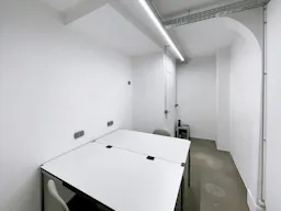 Galerie d'art au coeur du quartier du R�publique (Paris) - Image 7