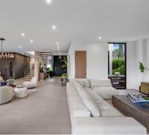 Living with the Nature at the most Luxury Style in Miami Beach - Image 3