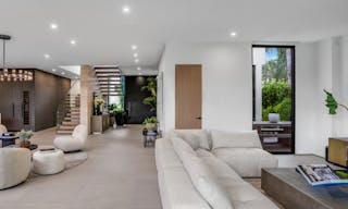 Living with the Nature at the most Luxury Style in Miami Beach - Image 3