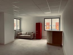 Studio Industriel tr�s Spacieux - Image 3