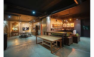 Elevate Your Event Experience in Istanbul's Chic Studio - Image 10