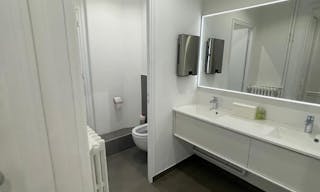 Showroom Rue de Rivoli Paris - Image 22