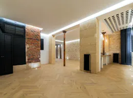 Chic Event Space In Marais - Image 7