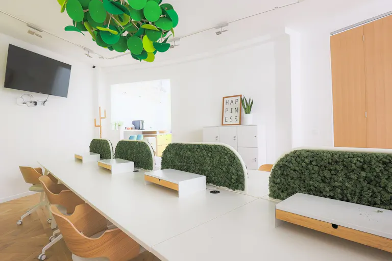 Espace business cl� en main, privatif et modulable, r�servation � la journ�e - Image 0