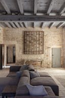 Chateau de caract�re avec int�rieur design. - Image 4