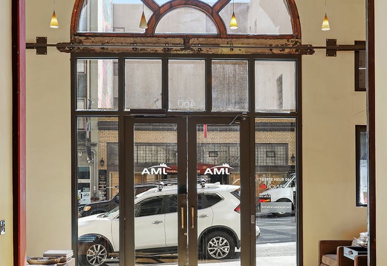 Unique Historical building at the heart of San Francisco - Image 4