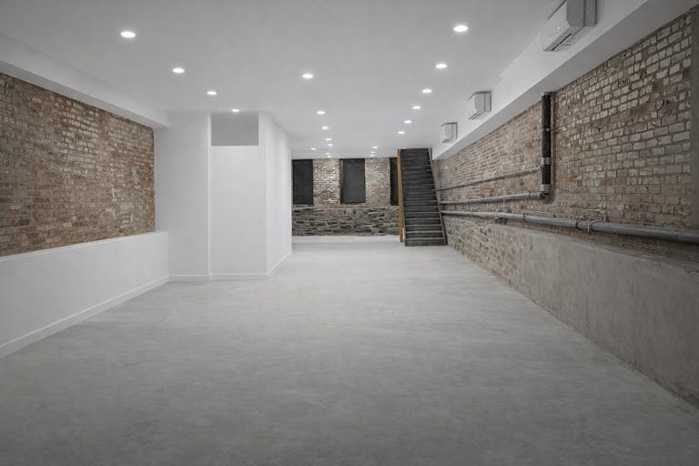 2,600 sq ft Two-Level Downtown Venue — Full Glass Storefront + Lower Level with Own Entrance | Chinatown/LES - Image 3