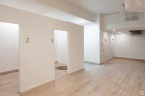 Hudson Street Retail - Image 8