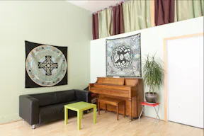 Bright Pop Up Space in San Francisco - Image 4