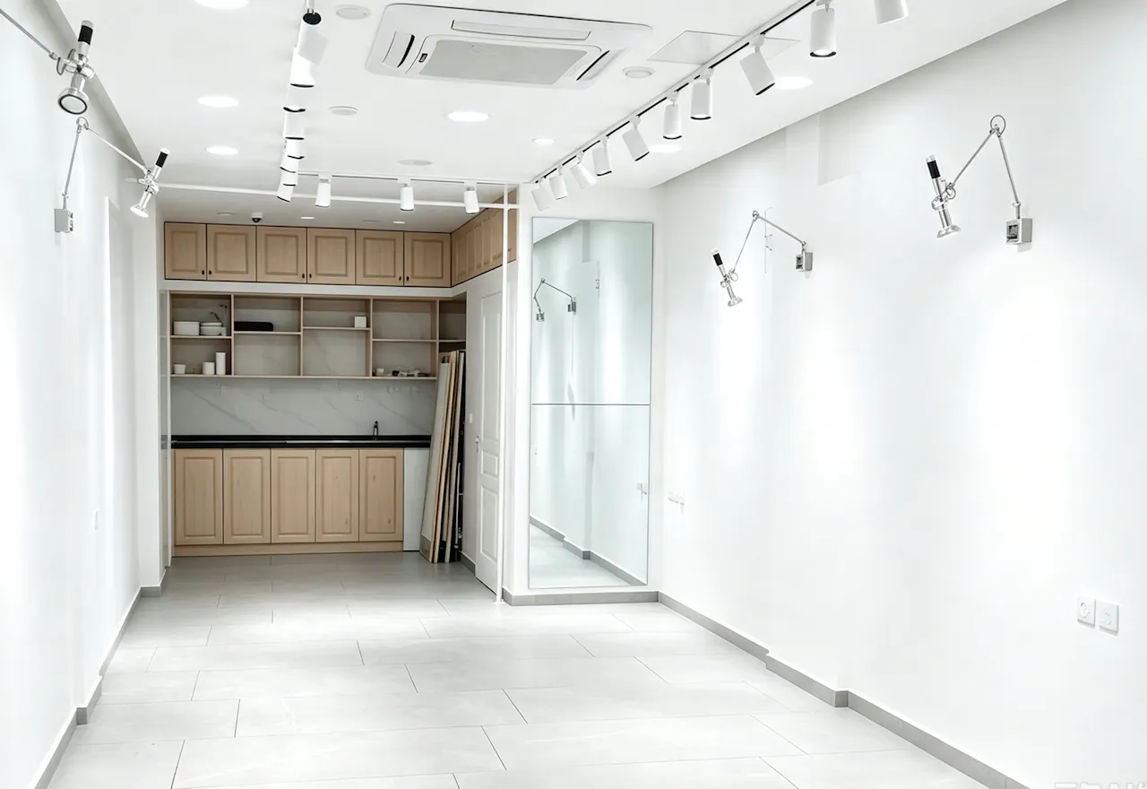 Boutique 45m2 -Haut Marais- Pop-up Store / Showroom - Image 0
