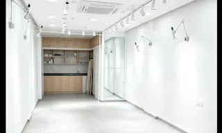 Boutique 45m2 -Haut Marais- Pop-up Store / Showroom - Image 0