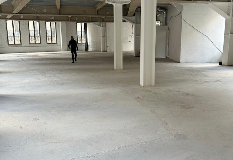 Unique space Boulevard haussmann Paris - Image 0