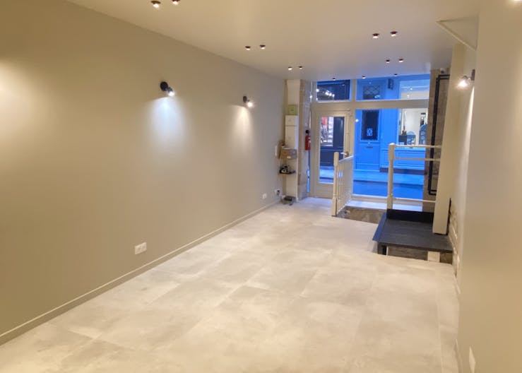 Boutique éphémère idéale dans le bas Marais - Image 3