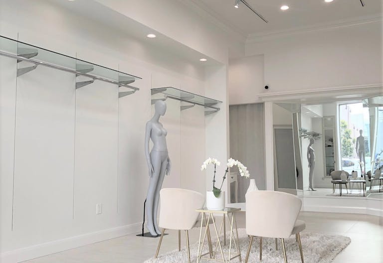 Beverly Hills Fashion Showroom/Retail Shop Space - Image 2