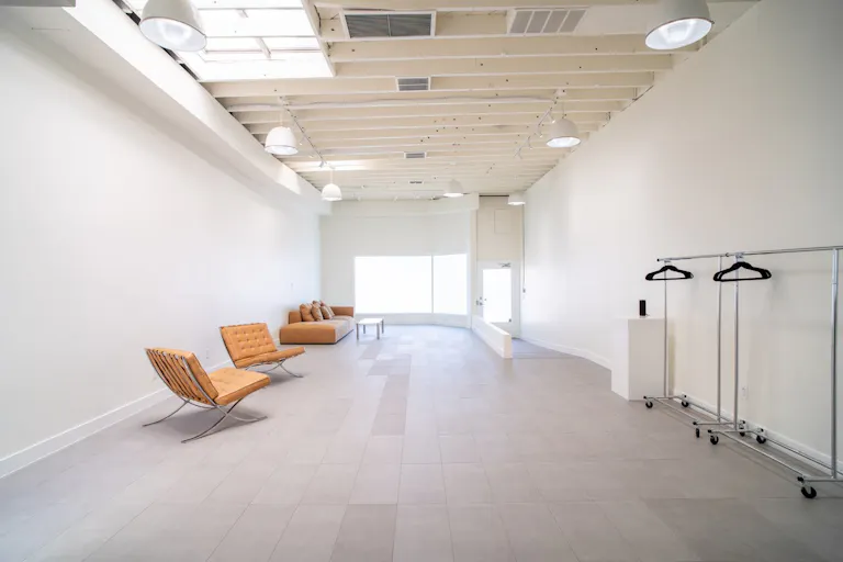 Melrose Fairfax District Minimalist Daylight Photo Video Pop-Up Studio Space with Modern Minimalist Furnishings and Backdrops - Image 0