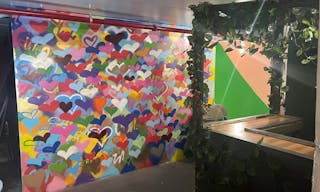 Space with its own photography studio, film production room, an upcoming recording studio - Image 4