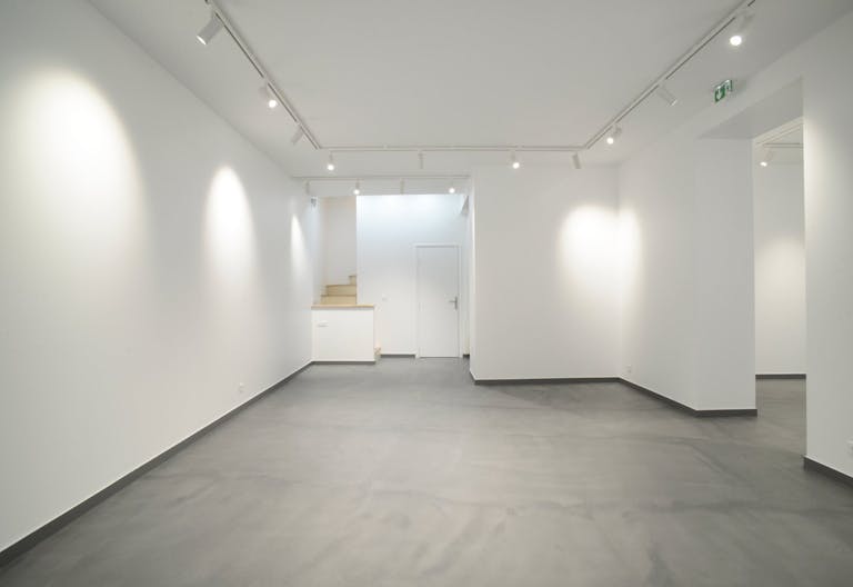 Cosy Pop-Up in Le Marais - Image 2