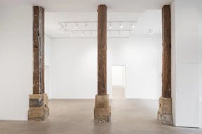 Superb Gallery with Volume - Le Marais - Ideal Showroom Fashion Week / Filming - Image 9