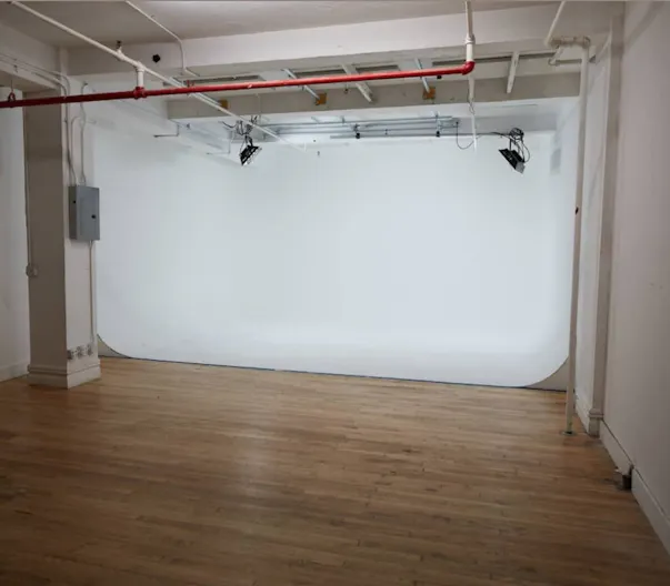 5000 sqft Chelsea Loft w Photo Studios + Production Space (Fashion, Showrooms, Events, Castings) & Rooftop Access - Image 4