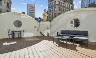 Stunning Rooftop - views of the iconic Empire State Building - Image 12