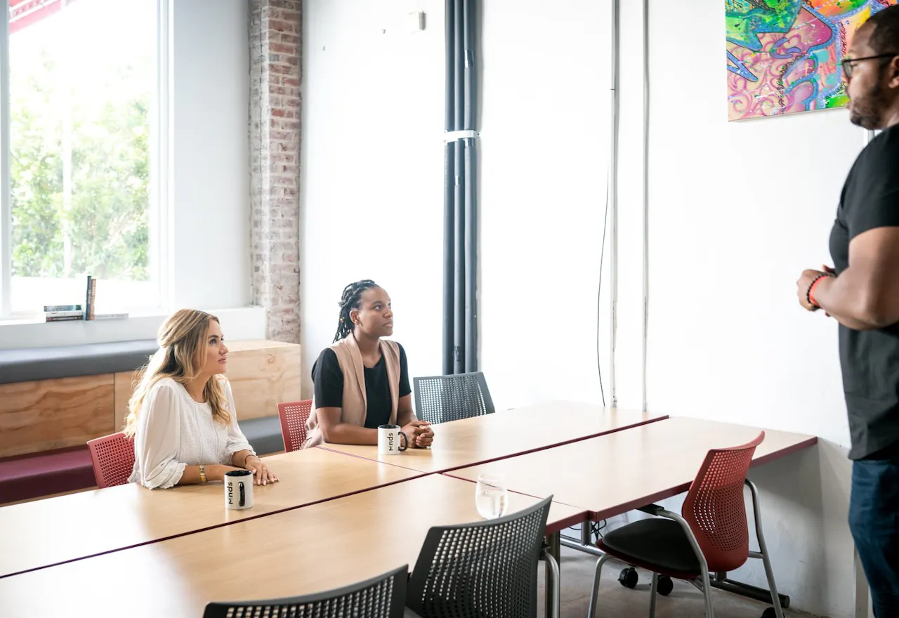 Bright Conference Room - Image 0