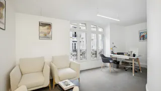Espace de Prestige de 2000 m² sous Verrières (avec parkings) – Paris 9e - Image 12